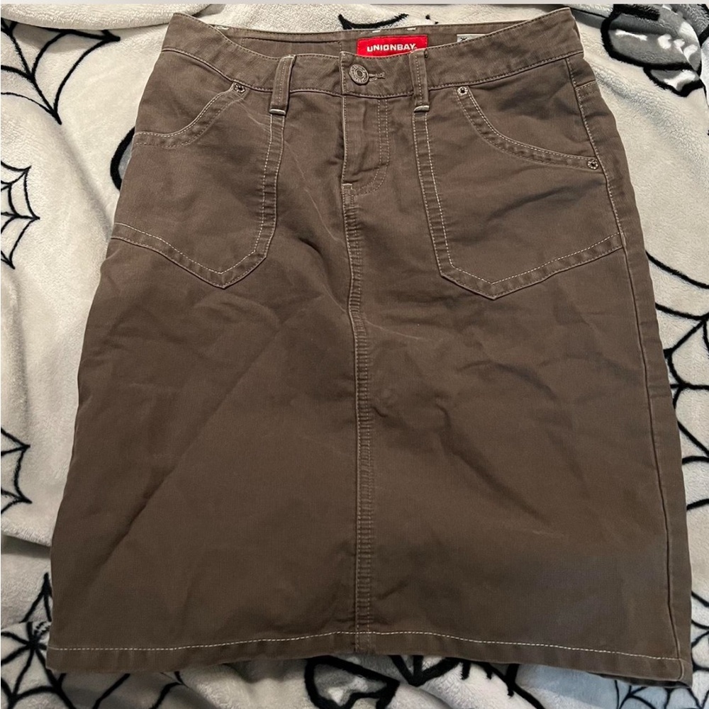 olive green union bay skirt